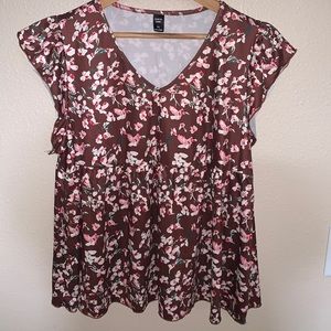 SHEIN LUNE Plus Allover Floral Print Ruffle Trim Batwing Sleeve Peplum Tee